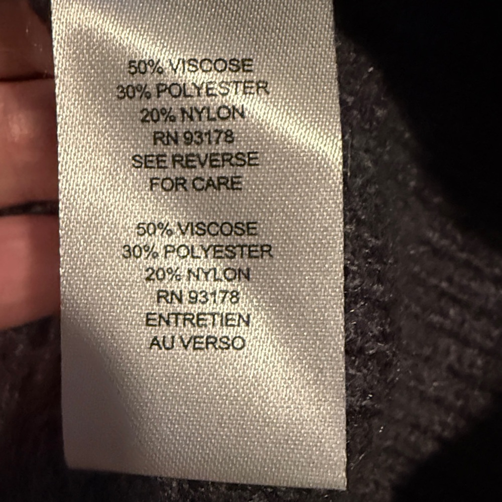 Tahari Charcoal Ribbed Crew Neck Sweater - Picture 6 of 6